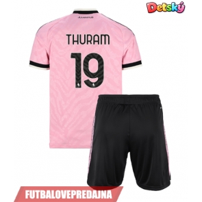Lacne Dětský Futbalové dres Juventus Khephren Thuram #19 2026-27 Krátky Rukáv - Preč (+ trenírky)